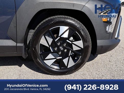 Certified 2024 Hyundai Kona SEL w/ Convenience Package image 16