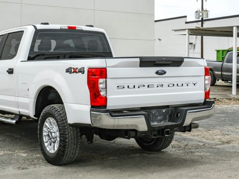 Used 2021 Ford F250 XL w/ STX Appearance Package AWD/4WD image 12