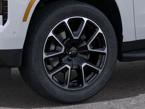 New 2026 Chevrolet Tahoe RST w/ RST Capability Package AWD/4WD image 9