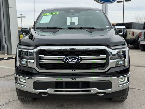 Used 2024 Ford F150 Lariat w/ FX4 Off-Road Package image 2