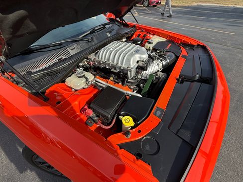 Used 2016 Dodge Challenger SRT Hellcat image 44