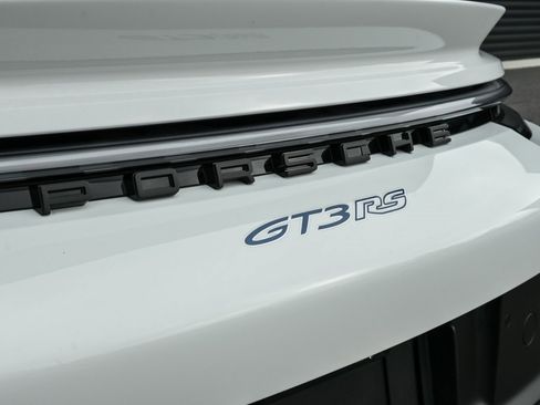 Certified 2024 Porsche 911 GT3 RS image 29