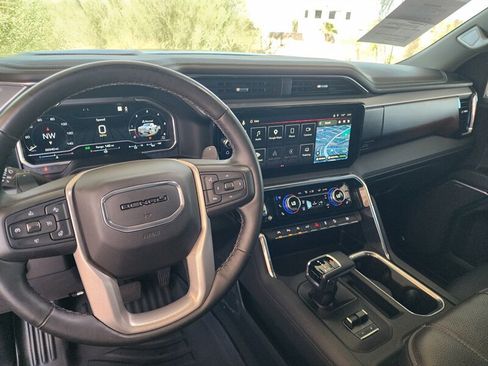 Used 2023 GMC Sierra 1500 Denali w/ Technology Package AWD/4WD image 68