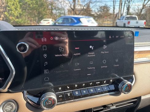 New 2026 GMC Canyon Denali image 17