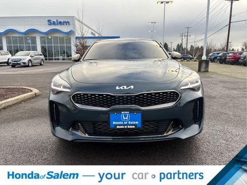 Used 2022 Kia Stinger GT2 image 10