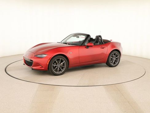 Used 2019 MAZDA MX-5 Miata Grand Touring image 13