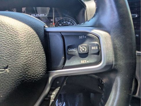 Used 2023 RAM 1500 Big Horn AWD/4WD image 29