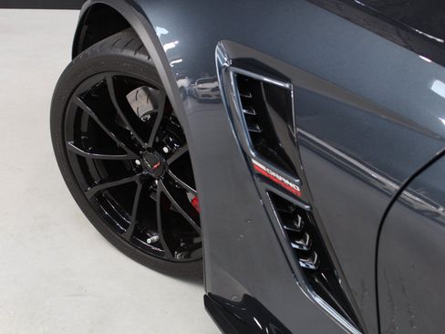Used 2019 Chevrolet Corvette Grand Sport RWD image 23