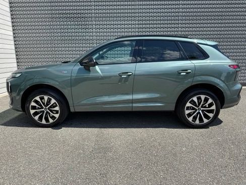 New 2026 Audi Q3 quattro 2.0T AWD/4WD image 2