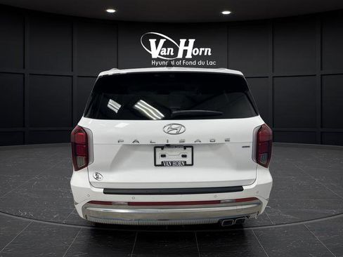 Used 2025 Hyundai Palisade Calligraphy image 6