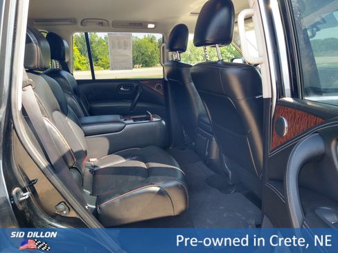 Used 2019 Nissan Armada SL w/ Premium Package image 6