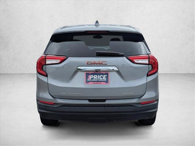 Used 2024 GMC Terrain SLE AWD/4WD image 6
