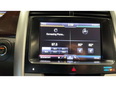 Used 2013 Ford Edge Limited FWD image 13