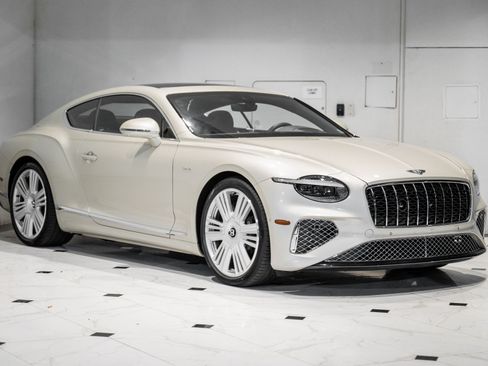 Used 2026 Bentley Continental GT AWD/4WD image 7