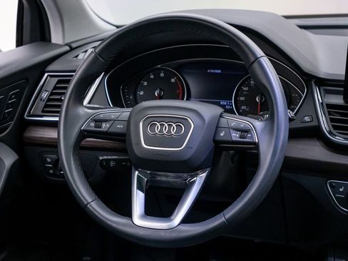 Used 2023 Audi Q5 2.0T Premium w/ Convenience Package AWD/4WD image 12