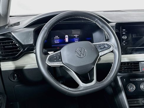 Used 2025 Volkswagen Taos S FWD image 18