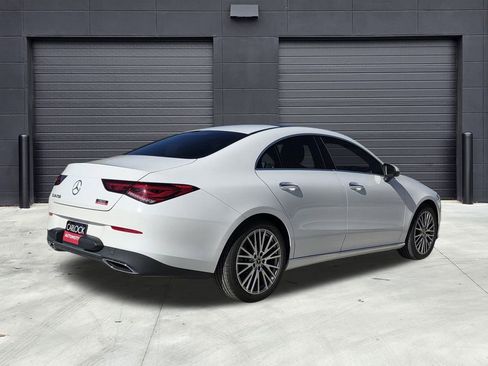Used 2023 Mercedes-Benz CLA 250 w/ Premium Package image 7