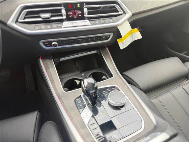 Used 2021 BMW X5 sDrive40i w/ Convenience Package RWD image 12