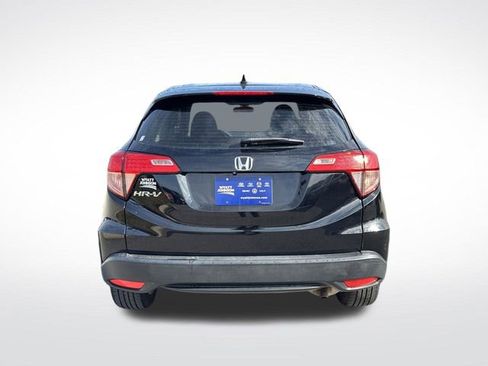 Used 2018 Honda HR-V LX image 4