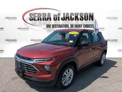 Used 2024 Chevrolet TrailBlazer LS w/ LS Confidence Package FWD image 5