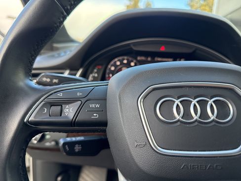 Used 2018 Audi Q7 3.0T Premium Plus image 19