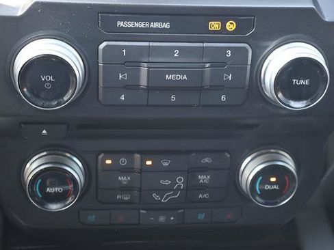 Used 2017 Ford F250 Platinum w/ Platinum Ultimate Package image 24