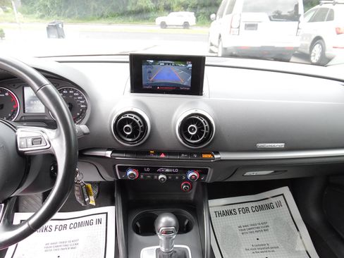 Used 2016 Audi A3 2.0T Premium image 14