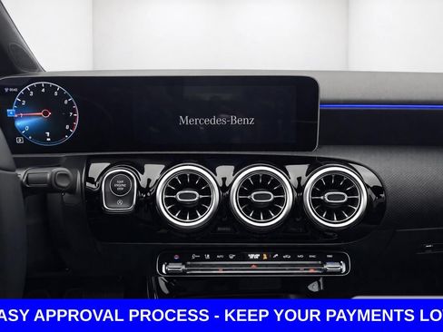 Used 2023 Mercedes-Benz CLA 250 4MATIC w/ Premium Package image 13