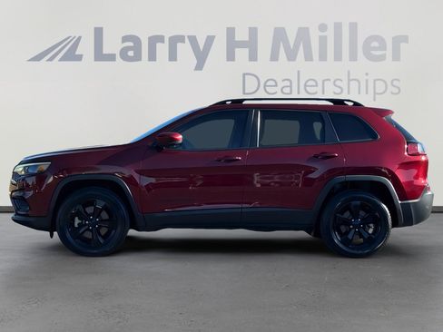 Used 2021 Jeep Cherokee Altitude image 2