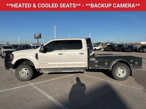 Used 2019 Ford F350 Lariat w/ Lariat Ultimate Package image 5