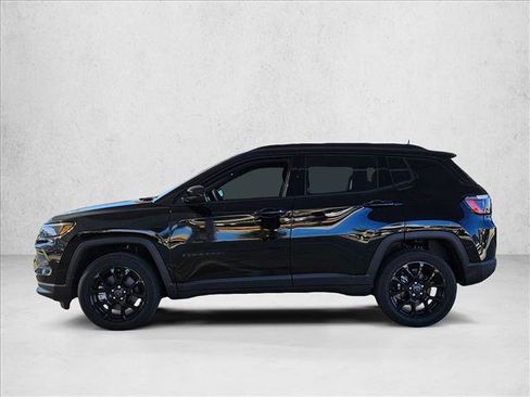 New 2026 Jeep Compass Latitude image 5