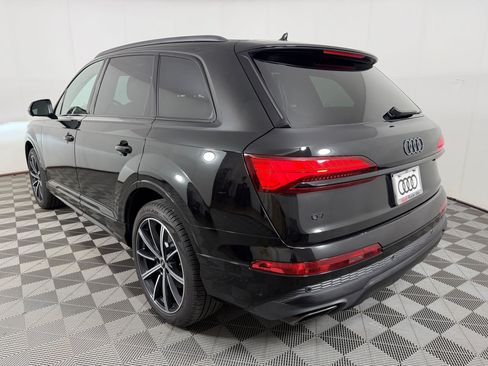 Certified 2025 Audi Q7 2.0T Premium Plus w/ Premium Plus Package AWD/4WD image 3