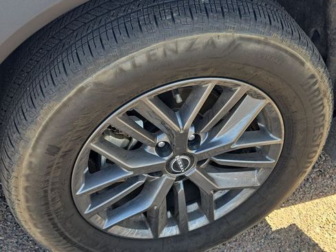 Certified 2025 Nissan Rogue S FWD image 19