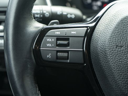 Used 2023 Honda Civic Touring image 20