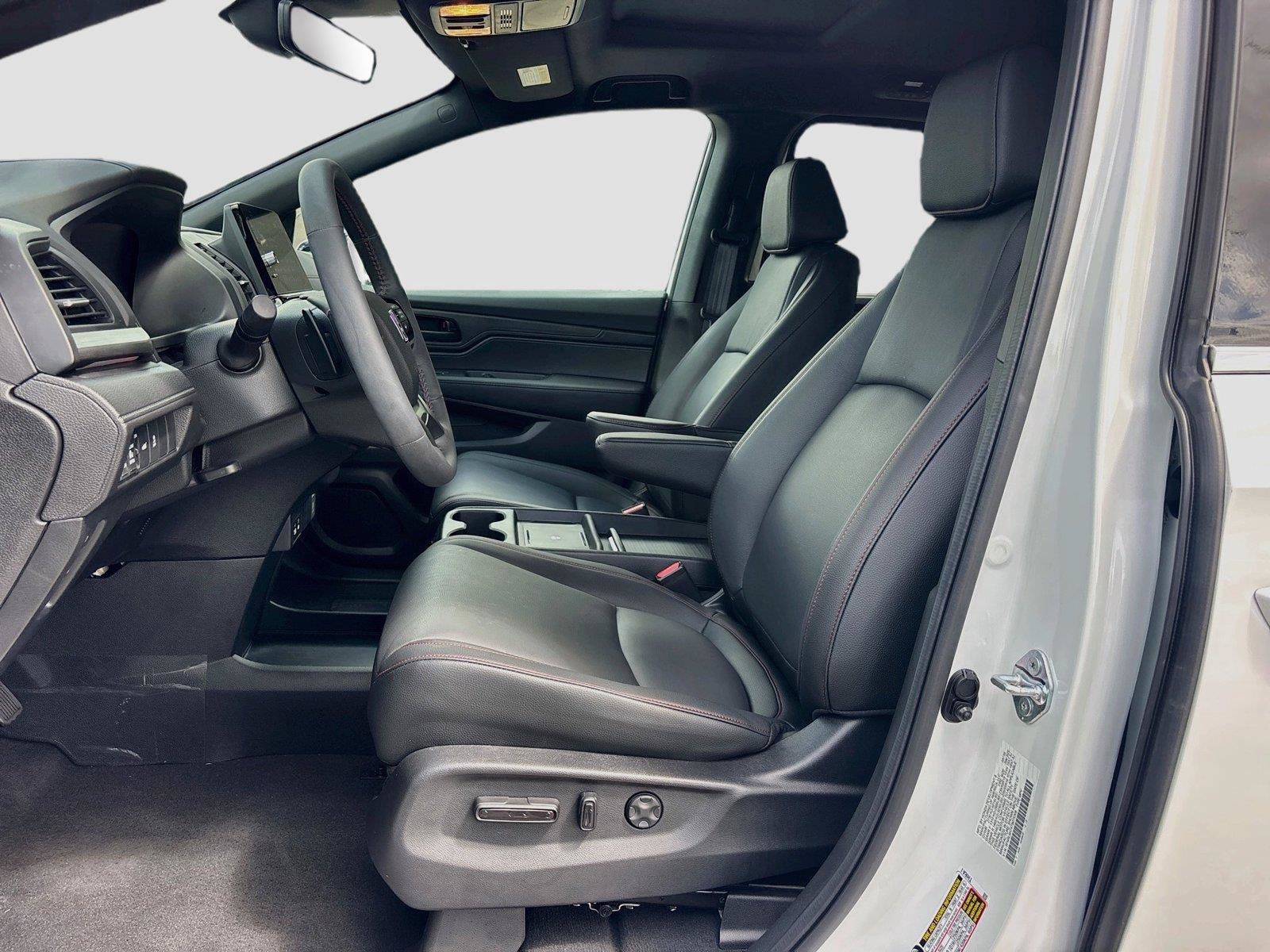 Certified 2026 Honda Odyssey Sport-L image 23