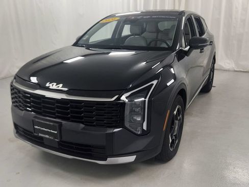 Used 2026 Kia Sportage EX FWD image 7