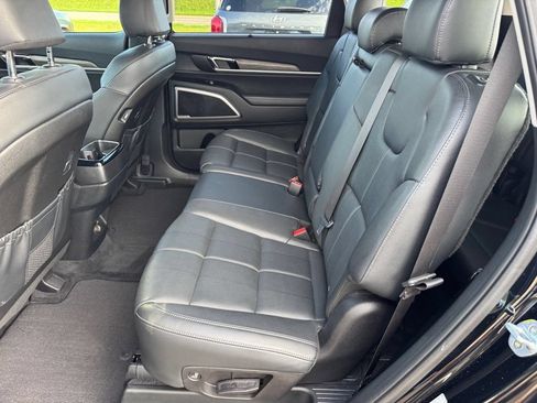 Used 2020 Kia Telluride EX AWD/4WD image 10