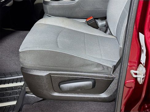 Used 2024 RAM 1500 Classic SLT image 16