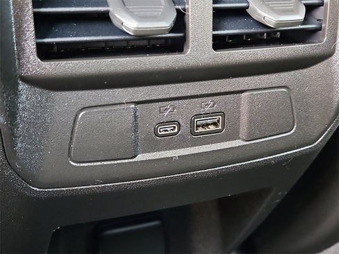 Certified 2024 Chevrolet Colorado ZR2 w/ Technology Package image 21