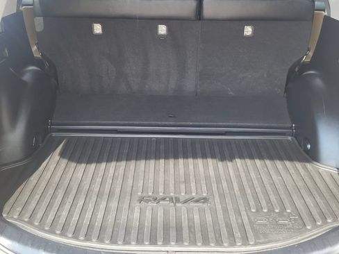 Used 2018 Toyota RAV4 Limited w/ Advanced Technology Package AWD/4WD image 27