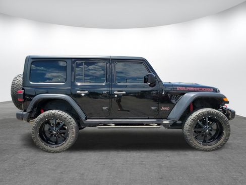 Used 2019 Jeep Wrangler Unlimited Rubicon w/ Dual Top Group AWD/4WD image 2