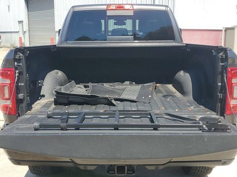 Used 2023 RAM 2500 Laramie AWD/4WD image 11