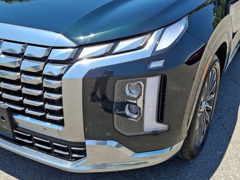 Used 2024 Hyundai Palisade Calligraphy FWD image 11