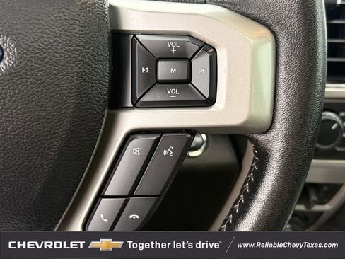 Used 2021 Ford F250 Lariat w/ Lariat Ultimate Package AWD/4WD image 17