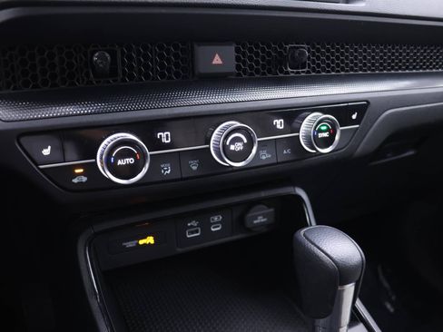 Certified 2023 Honda CR-V EX image 7