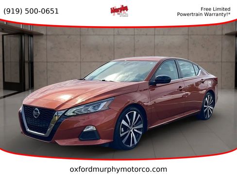 Used 2022 Nissan Altima 2.5 SR image 1