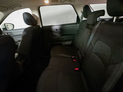 Used 2025 Nissan Pathfinder SV AWD/4WD image 27