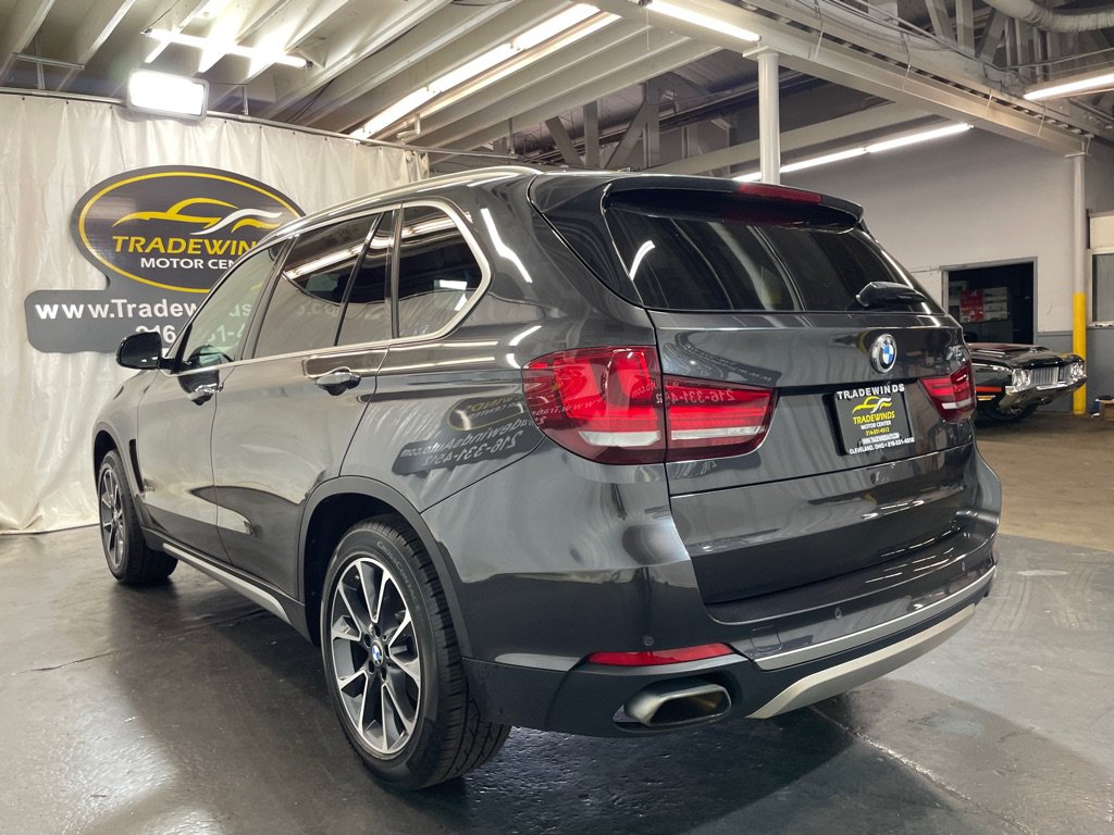 Used 2018 BMW X5 xDrive35i w/ Driving Assistance Package AWD/4WD image 12