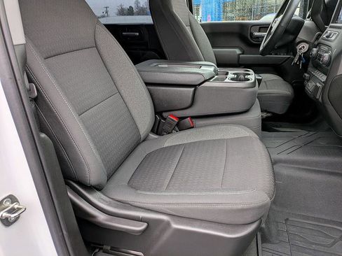 Used 2023 Chevrolet Silverado 2500 Custom w/ Custom Value Package image 30