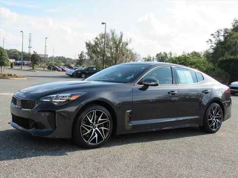 Used 2023 Kia Stinger GT-Line w/ Sun & Sound Package image 3